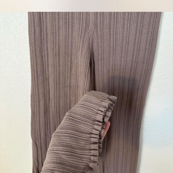 Tularosa Revolve ribbed cardigan and pant set S M - Picture 5 of 8